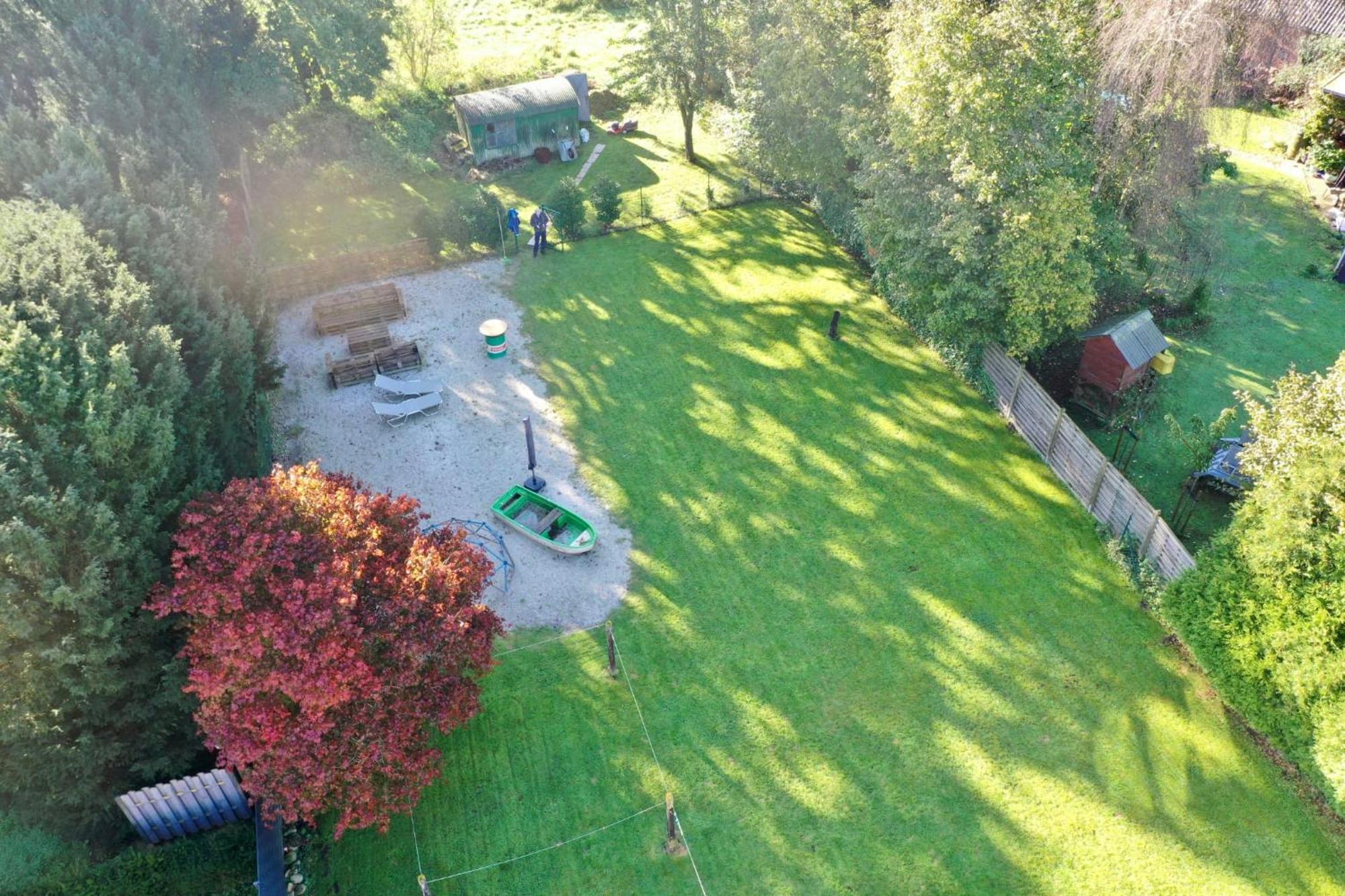 Ferienwohnung Im Erdgeschoss Mit Eingezaeunten Garten Und Terrasse Aurich Exterior photo